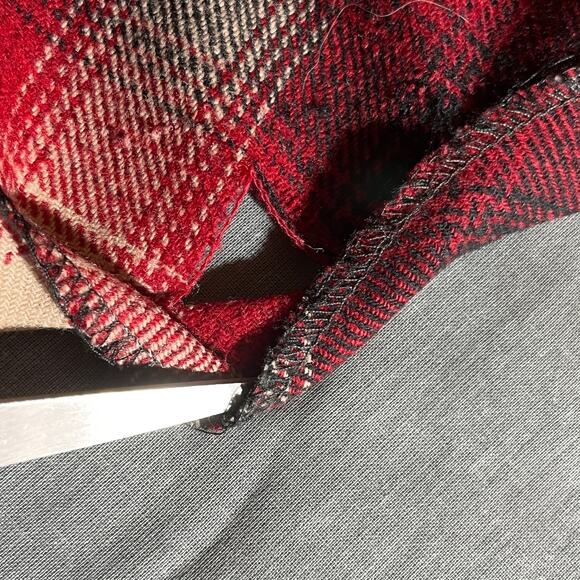 Pendleton Skirt Womens 14 Red Black Tartan Plaid Wool A-Line Career Scottish - Picture 8 of 13